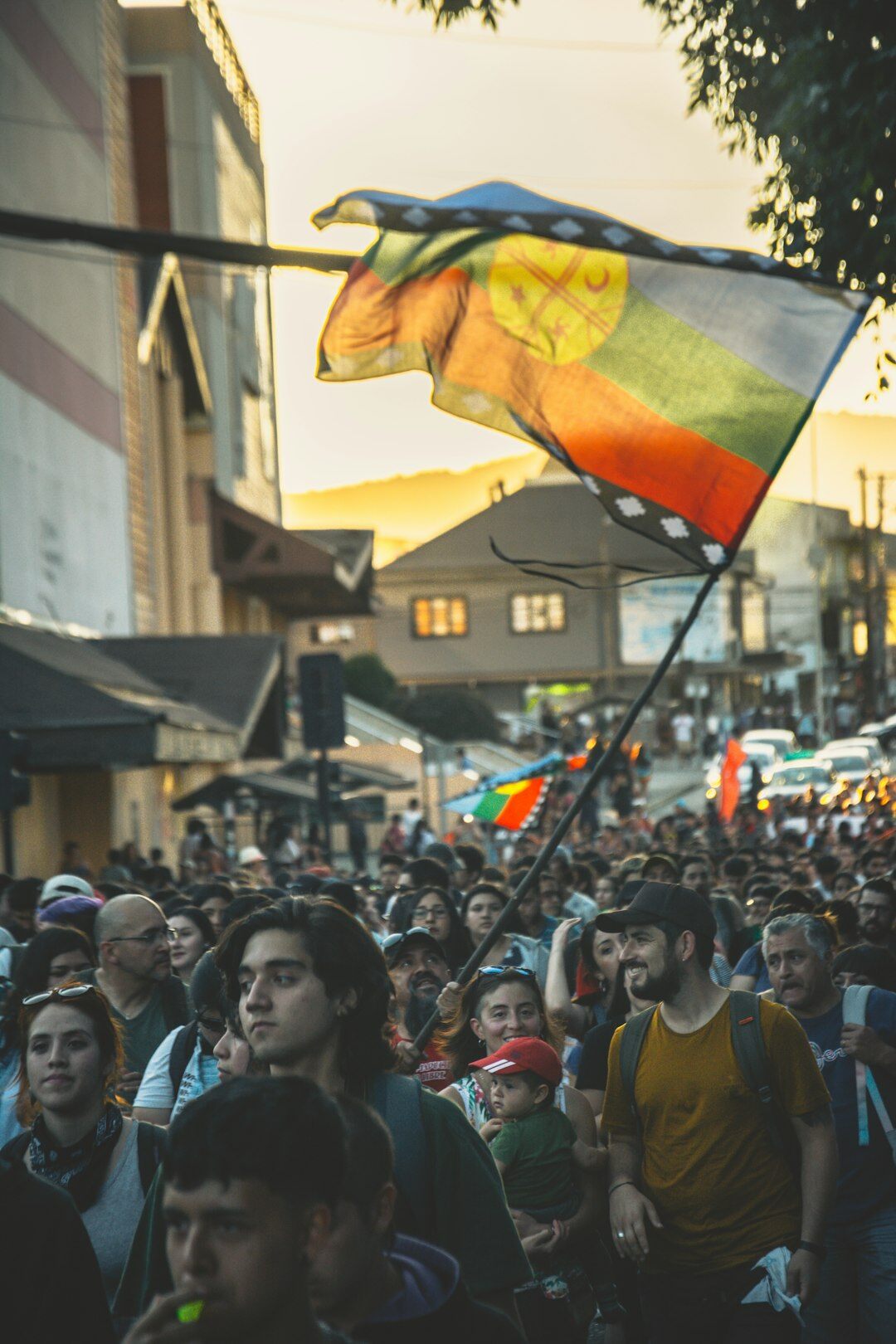 Neighbors gathering in a Chilean plaza